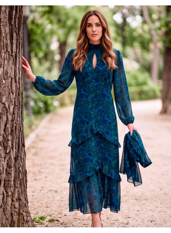 Vestido midi floral con cuello alto, escote lágrima y falda de volantes
