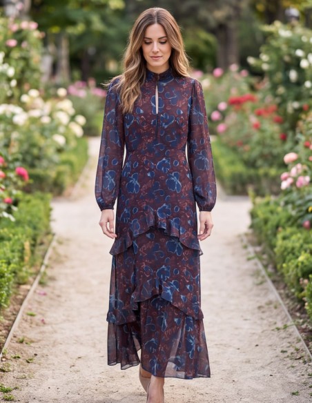 Vestido midi burdeos estampado con falda de volantes  manga larga