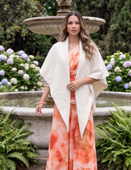Poncho color blanco