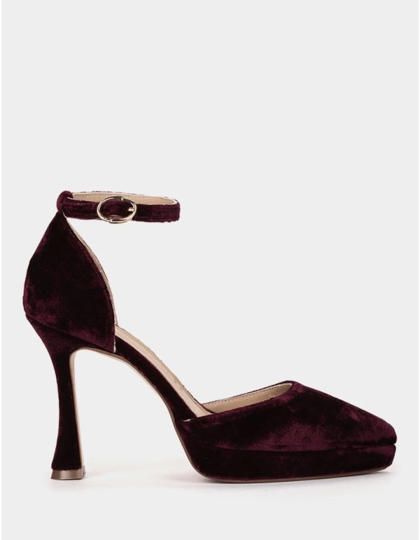 Zapatos de tacón de terciopelo granate con punta fina 2