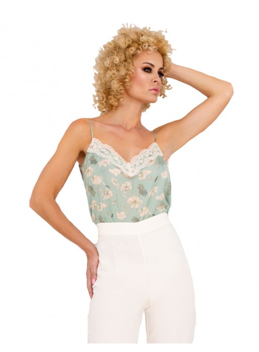 Floral print party top with lace detail at INVITADISIMA by Nuribel