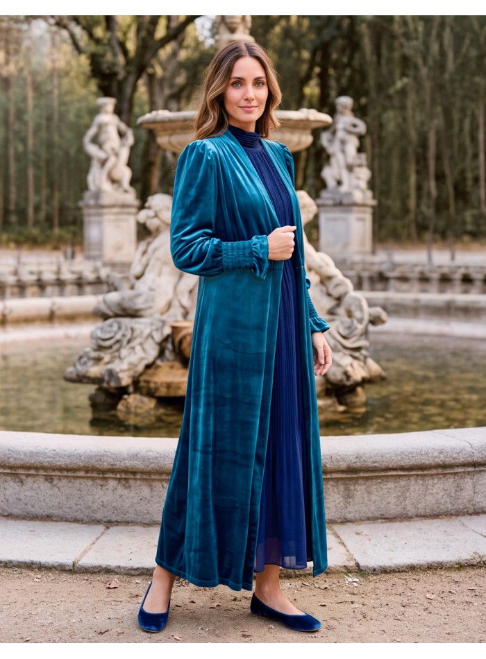 Kimono largo de terciopelo azul petróleo artesanal