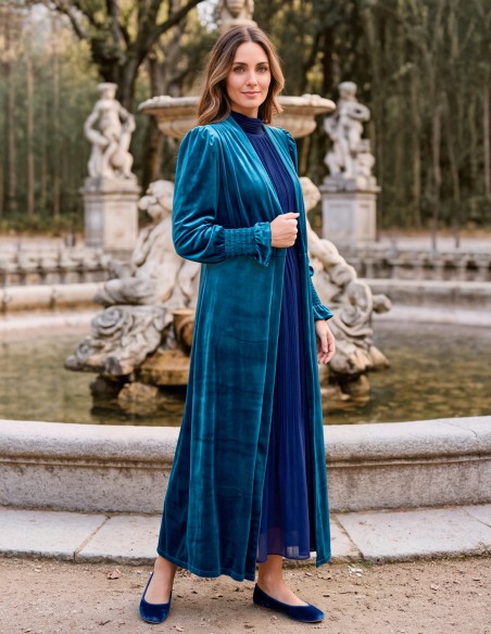 Long kimono en velours bleu pétrole, confectionné à la main