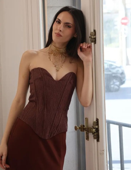 Two-piece set with a structured corset and a mermaid-style skirt