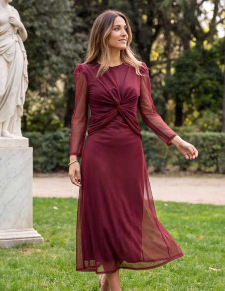 Maroon tulle midi dress with a bow and puffed sleeves