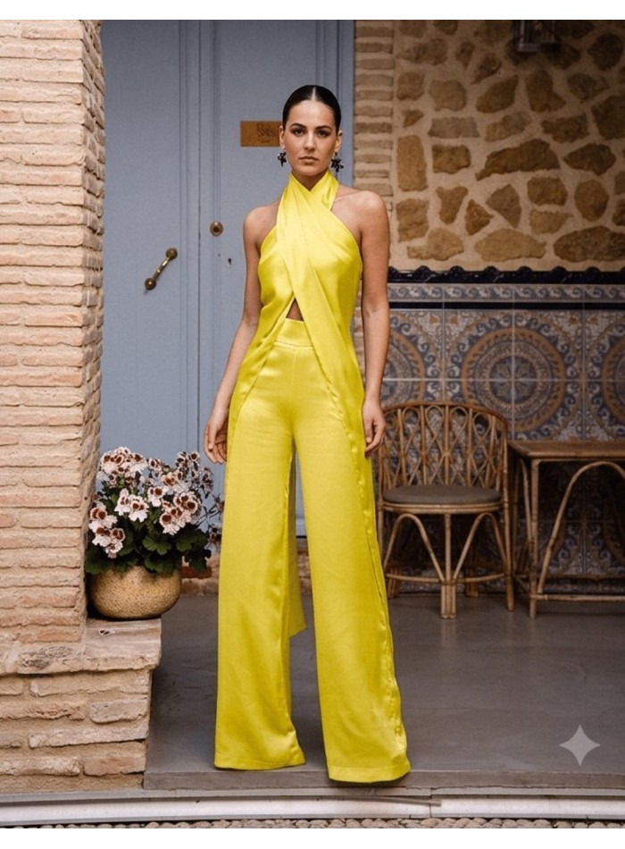 Haut long à col licou, couleur jaune citron