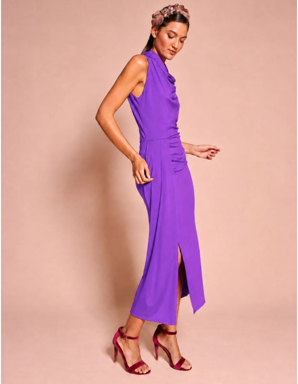 Vestido midi de punto sedoso morado con escote halter drapeado 2