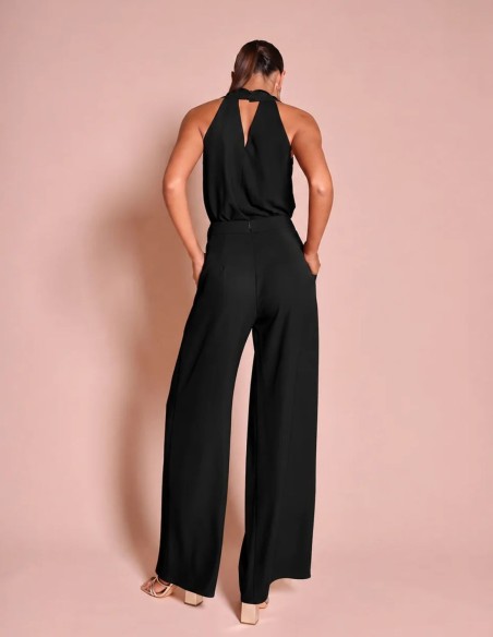 Pantalón negro de pierna ancha
