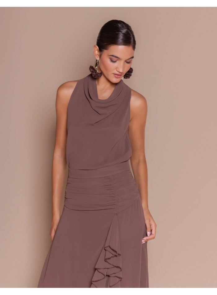 Brown double-gauze top with a halter neckline