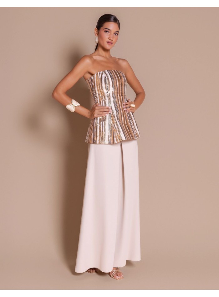 Jacquard jewel-style bodice with peplum detail
