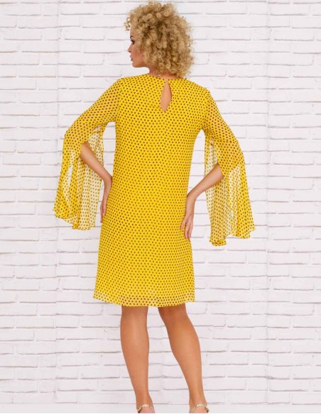 Short party dress with polka dot pattern at INVITADISIMA by Nuribel