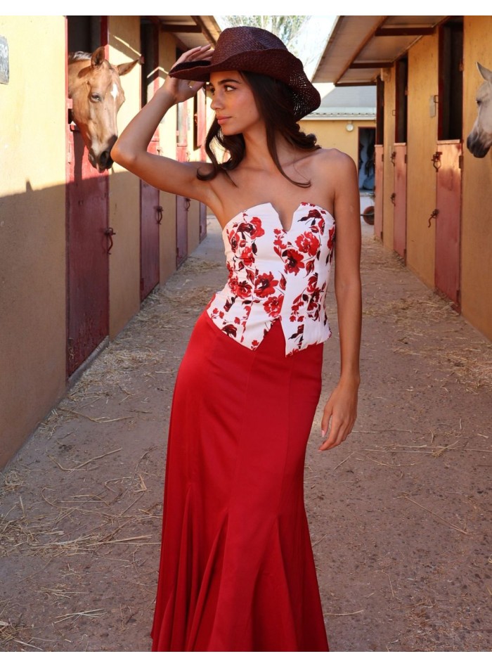 Conjunto de dos piezas con top palabra de honor estampado floral y falda larga
