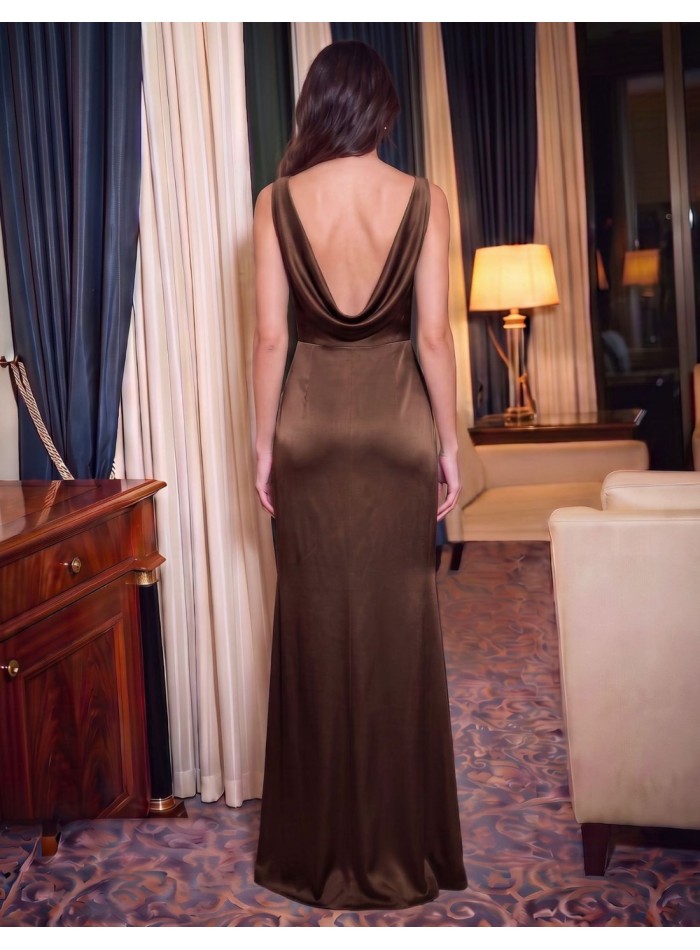 Vestido largo con efecto satinado y espalda descubierta