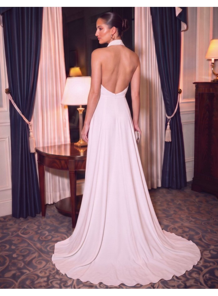 Vestido largo con espalda descubierta