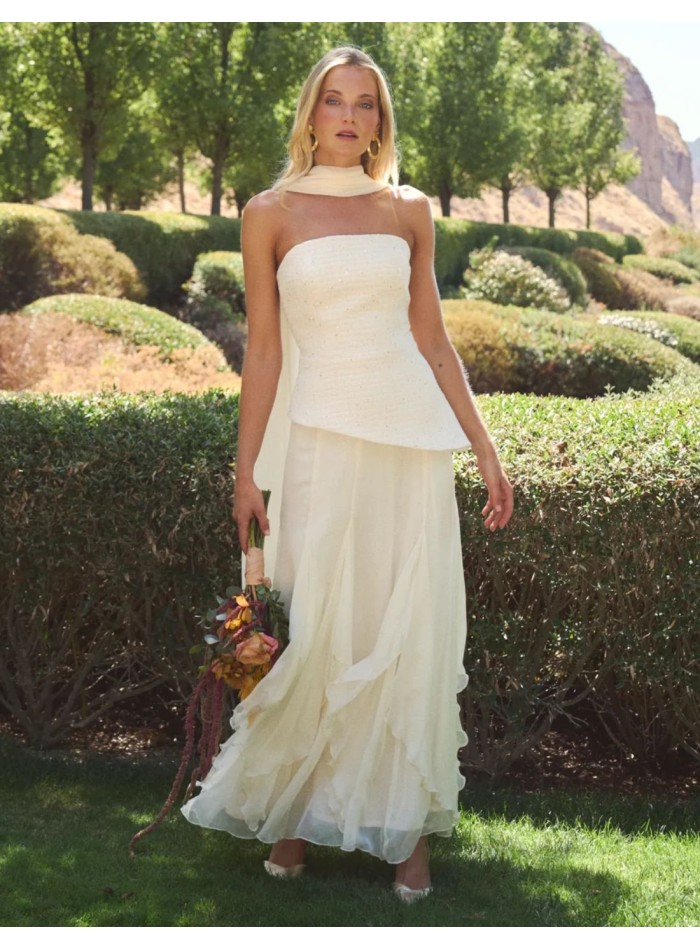Top de novia palabra de honor crudo con corte asimétrico