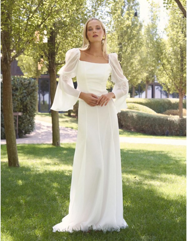Chiffon wedding skirt with a flared silhouette and lace trim