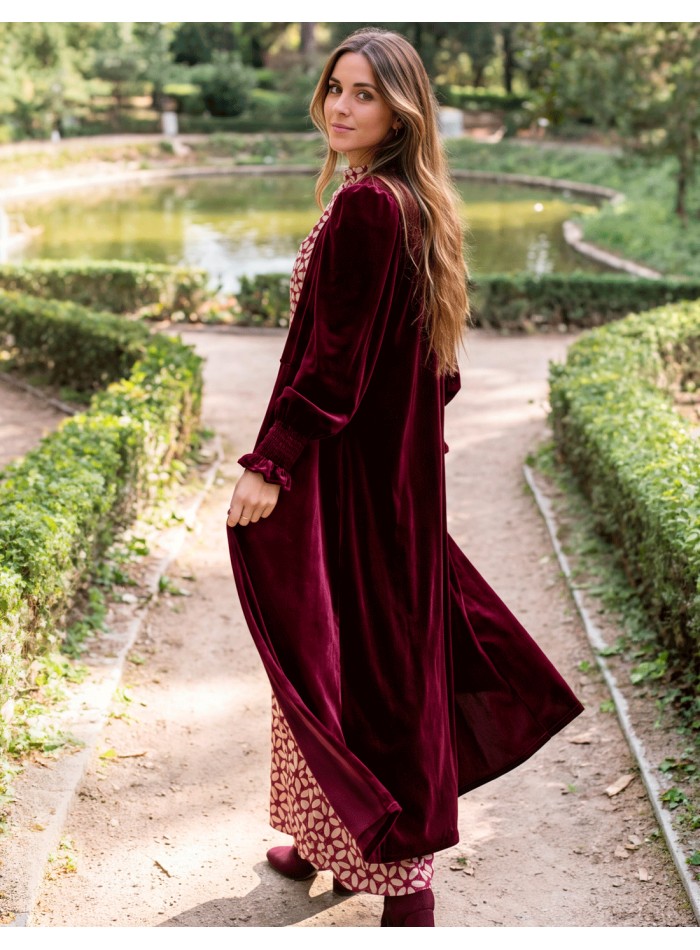 Kimono en velours grenat pour femme