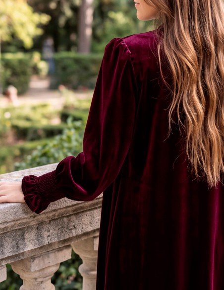 Kimono en velours grenat pour femme