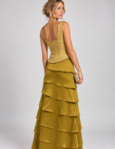 Two-piece set with a jacquard top and a layered skirt