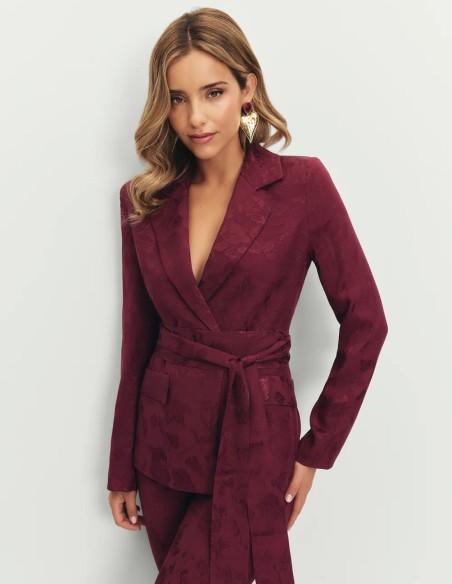 Blazer aubergine en jacquard avec ceinture