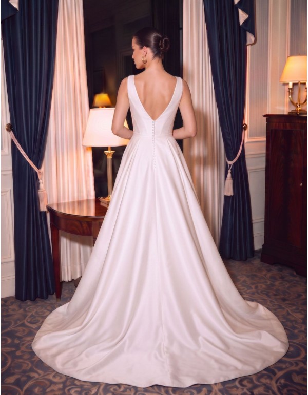 Vestido estilo princesa de mikado con bolsillos invisibles 2