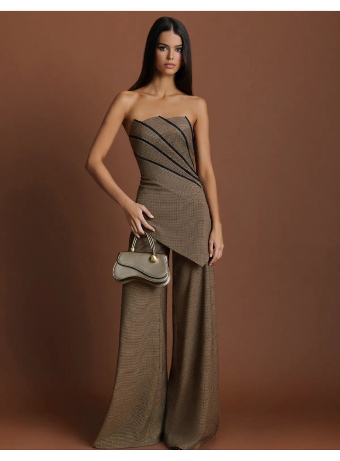 High-waisted, straight-leg pants in houndstooth...