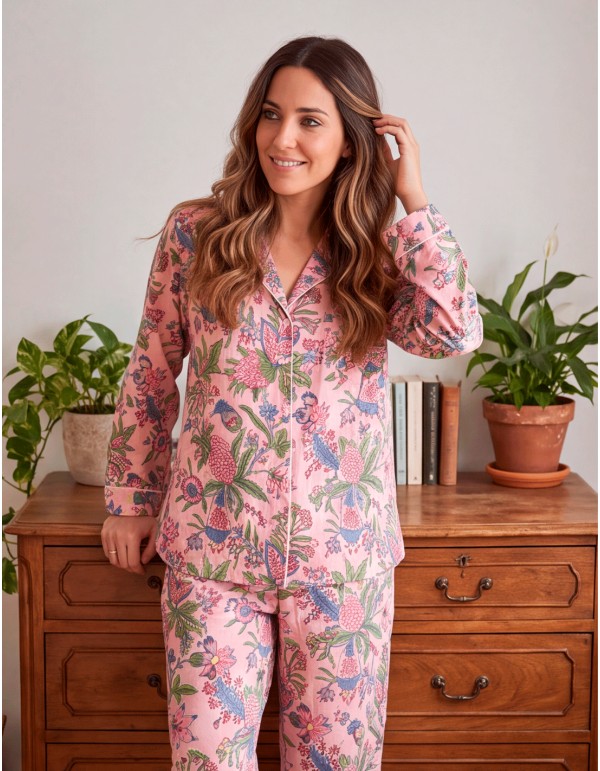 Pink cotton pajamas with a romantic botanical print – 3-piece set 2