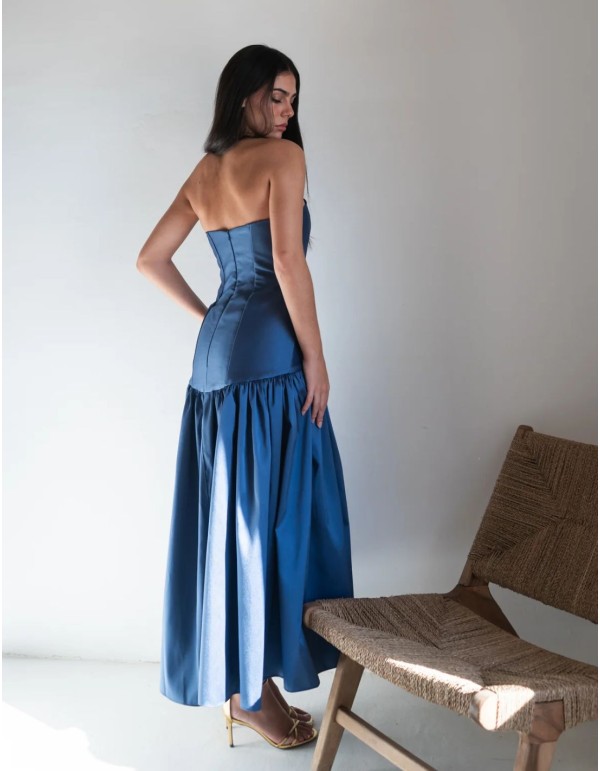 Vestido midi de mikado entallado con cuerpo encorsetado 2