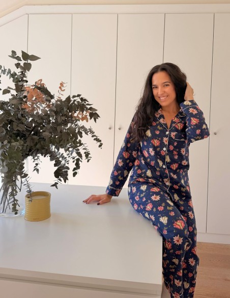 pyjama pour femme bleu marine avec imprimé de la collection sleepwear