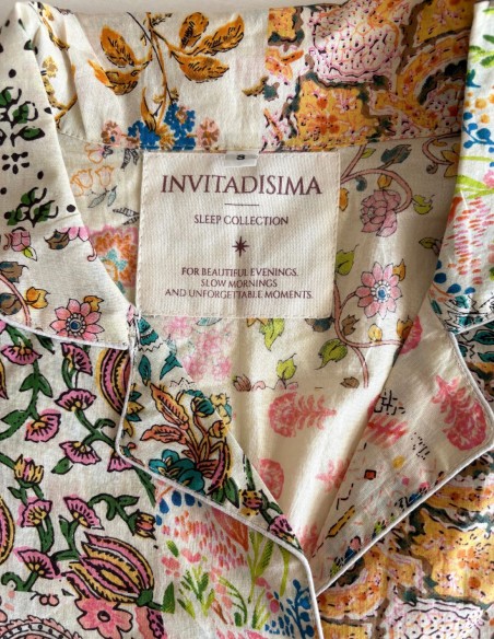 Un pyjama pour femme, idéal comme cadeau