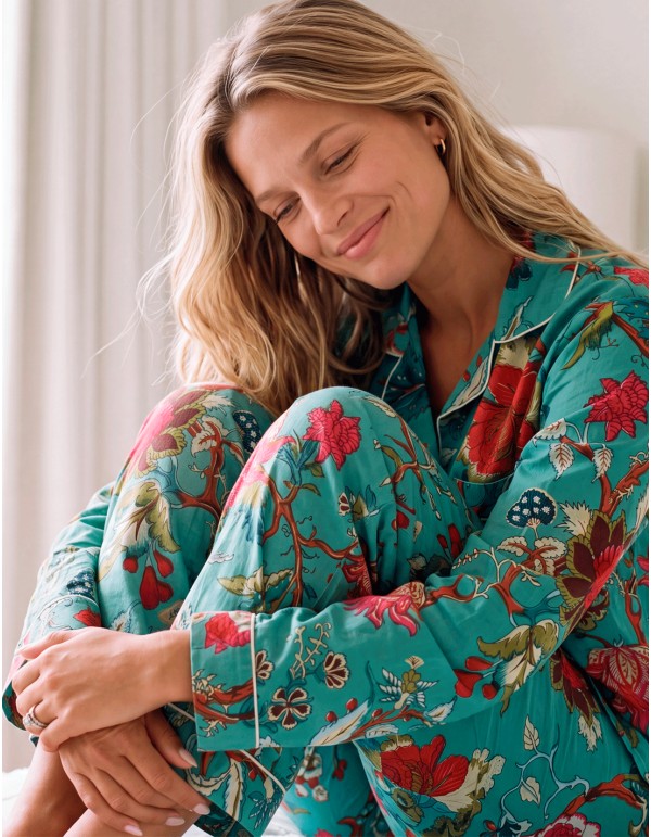 Pyjama en coton bleu turquoise à imprimé floral pour femme 2