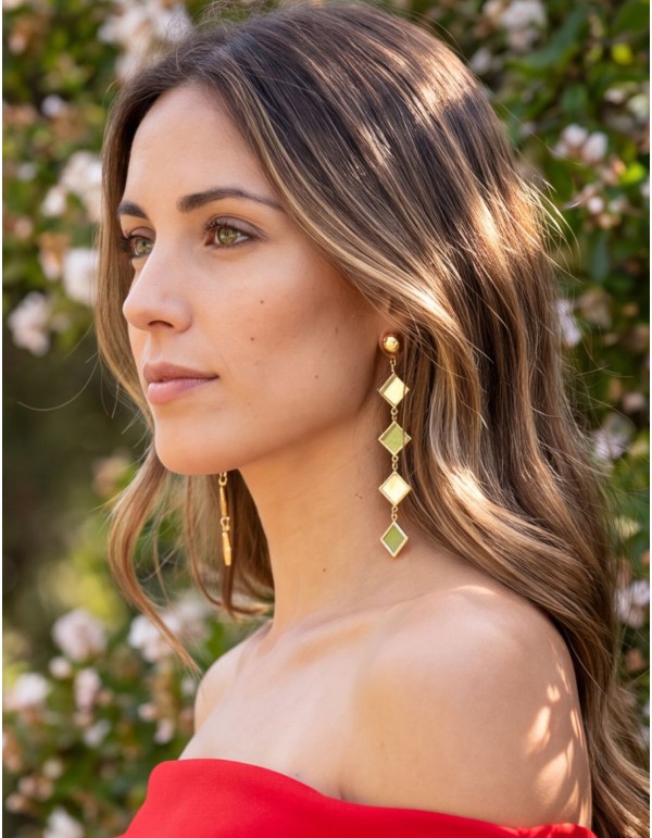 Boucles d'oreilles longues dorées avec des miroirs