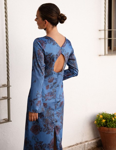 Vestido largo con estampado floral con manga larga y espalda al aire