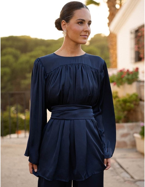 Navy blue loose-fitting long-sleeved blouse with a belt