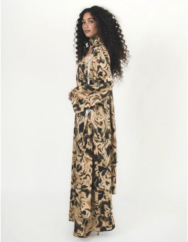 Long kimono with a botanical print in shades of green and...