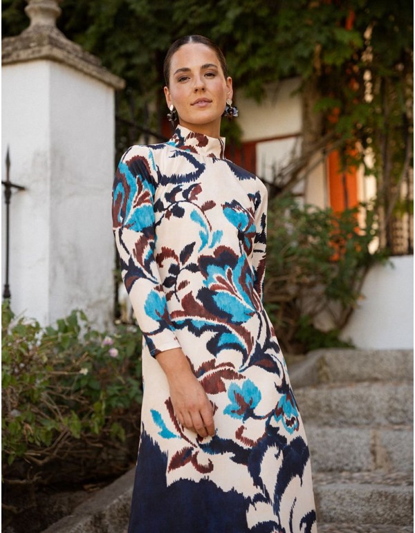 Long dress with a floral print in shades of blue and... 2