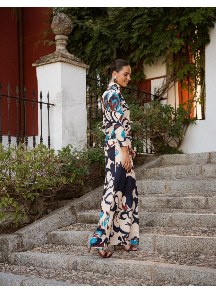 Robe longue à imprimé floral dans les tons de...