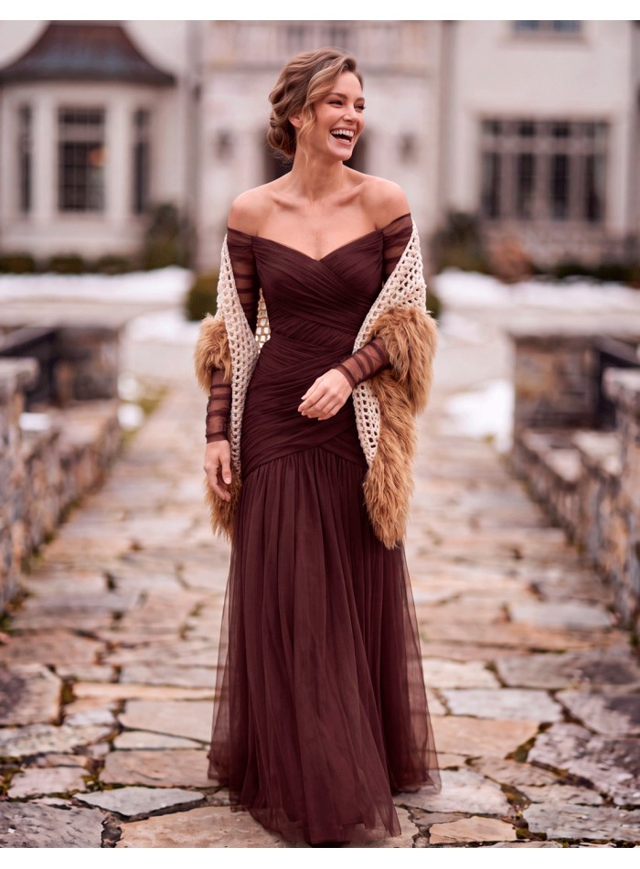 Le châle dont tout le monde va parler cette saison est déjà disponible chez INVITADISIMA !