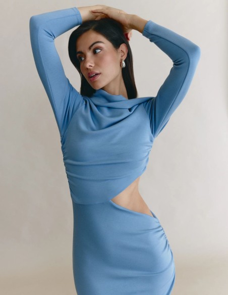 Vestido midi asimétrico para fiestas