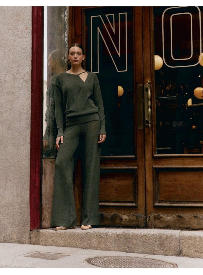 Pantalon long évasé en maille grain de riz