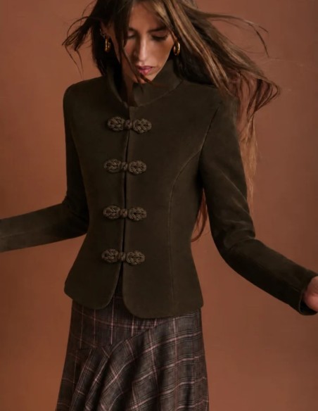 Brown suede jacket with a toggle closure and removable fur cuffs