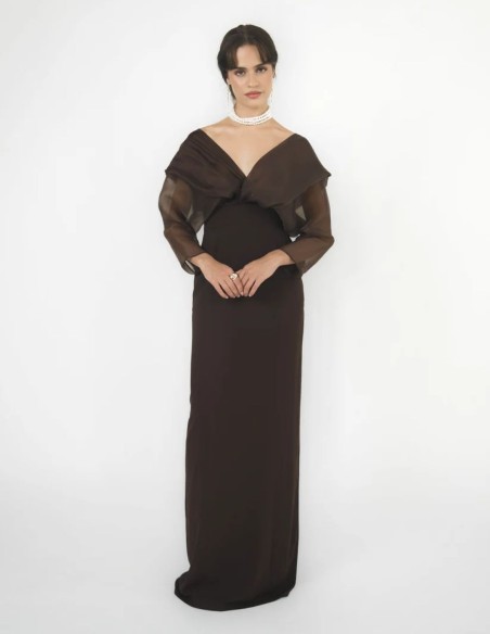 Robe longue marron à manches trois-quarts transparentes et tombantes
