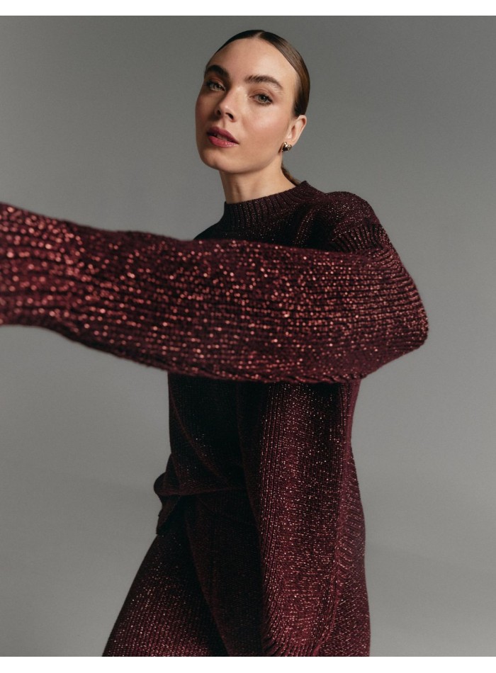Burgundy pearl-knit sweater with a crossover back