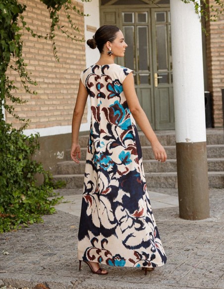 Robe à motifs bordeaux et bleus sur fond écru, avec poches latérales