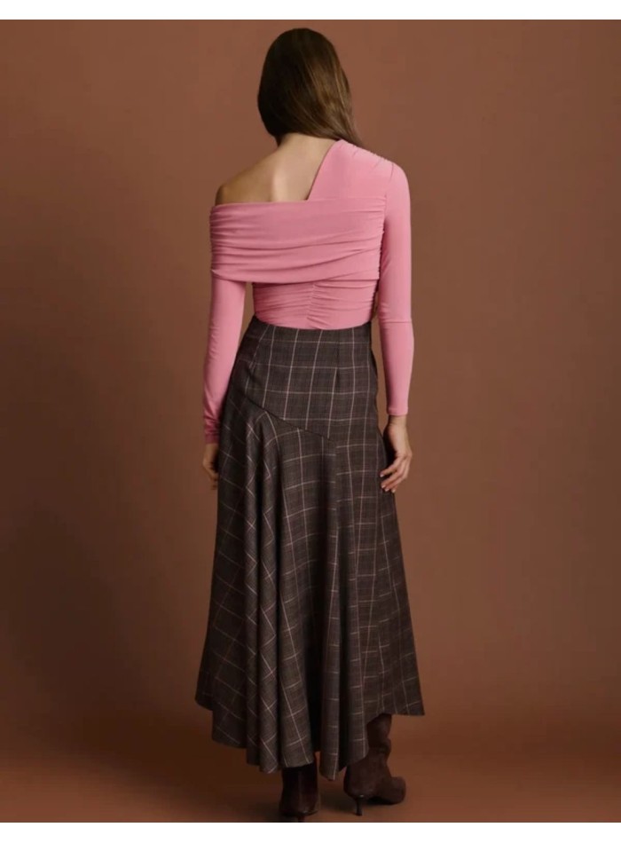 Falda de cuadros marrón y rosa
