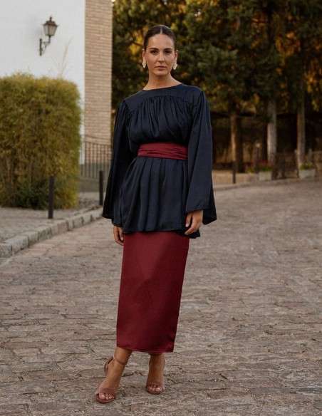 Burgundy straight-cut midi skirt with an invisible zipper