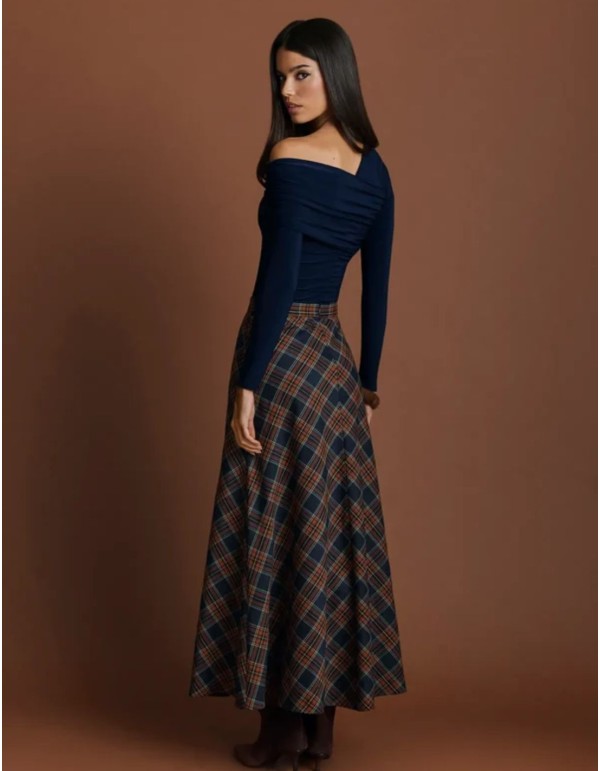 Jupe midi à carreaux bleus, taille haute et coupe évasée