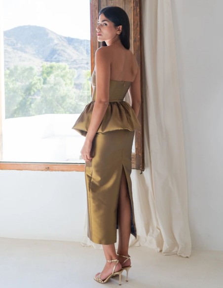 Strapless top and oil-green pencil skirt set