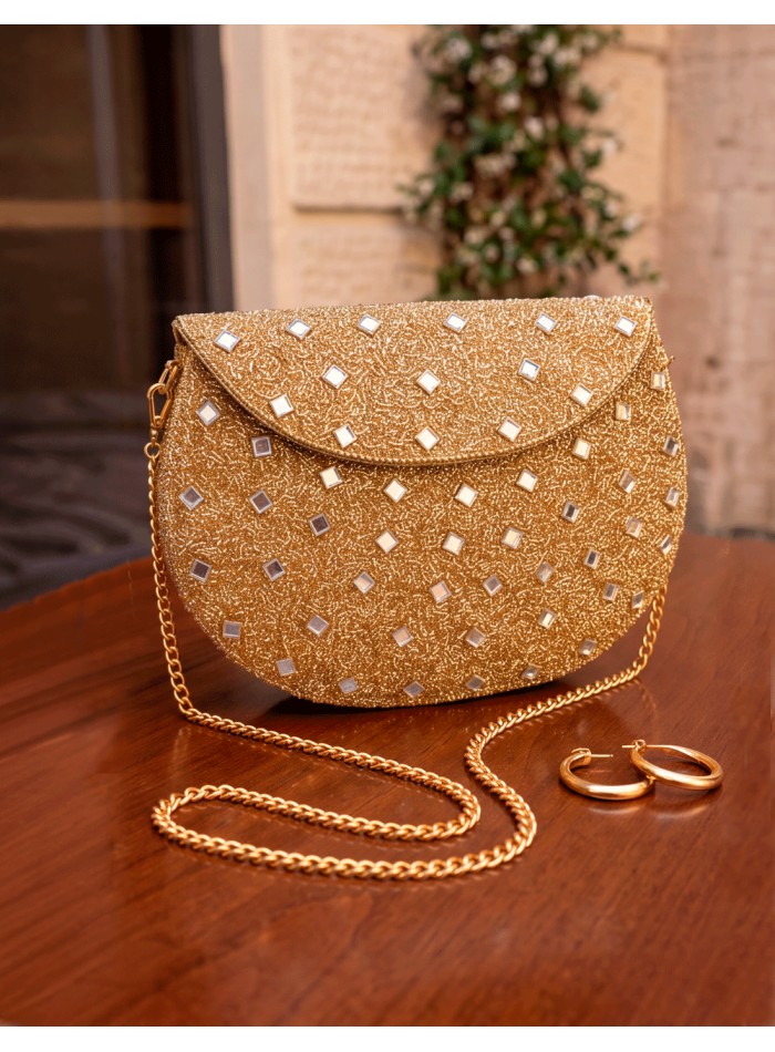 Sturdy gold party bag with rhinestones and crystals for wedding guests