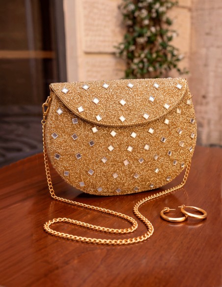 Sturdy gold party bag with rhinestones and crystals for wedding guests
